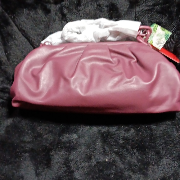 NWT Badgley Mischka plum clutch - Picture 4 of 8